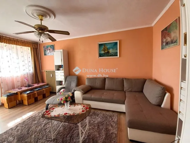Eladó lakás Békéscsaba 68 nm