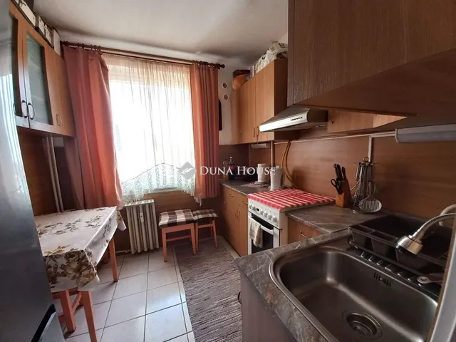 Eladó lakás Békéscsaba 68 nm