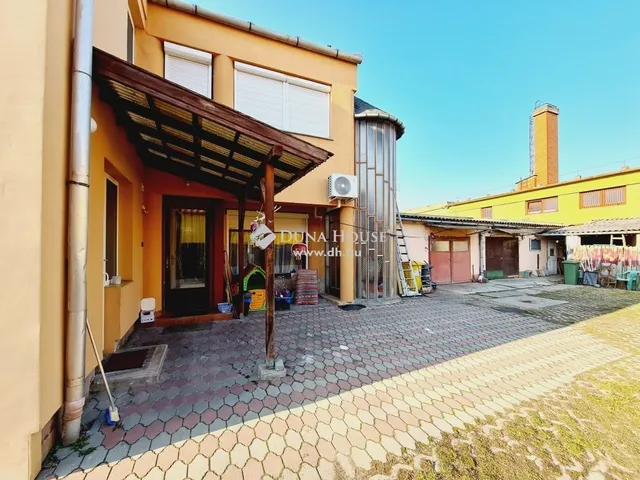 Eladó ház Békéscsaba, Erzsébethely (Jamina) 243 nm