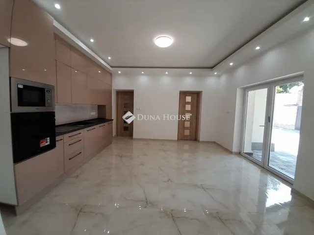 Eladó ház Békéscsaba 120 nm