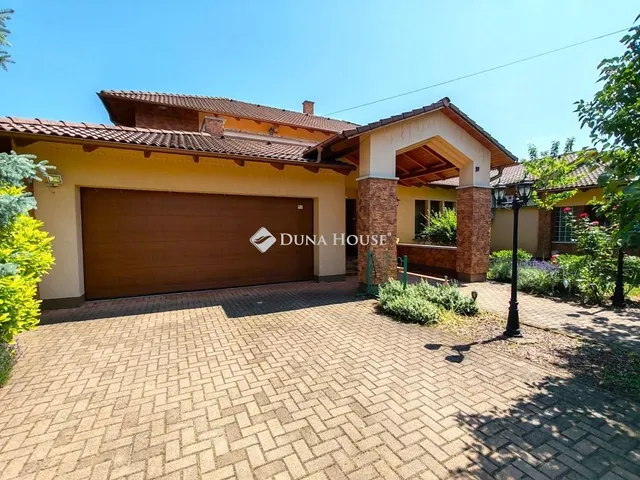 Eladó ház Békéscsaba 391 nm