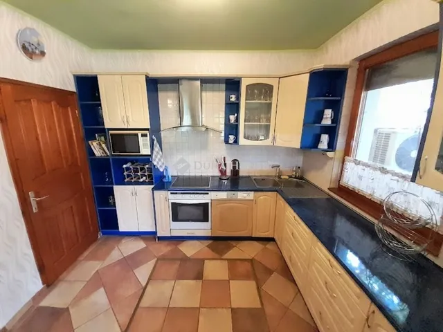 Eladó ház Békéscsaba 170 nm