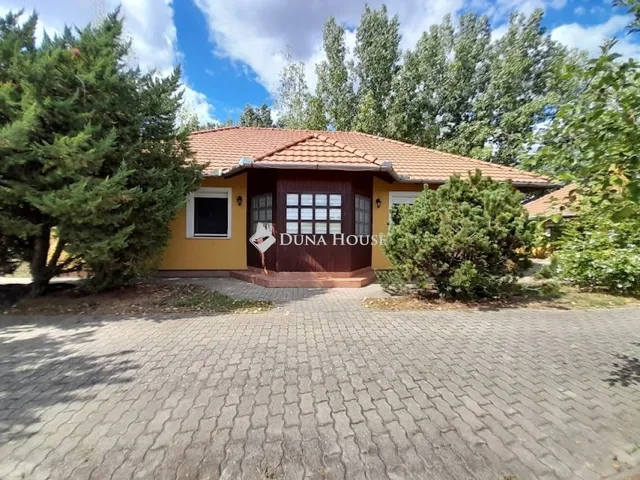 Eladó ház Békéscsaba 170 nm