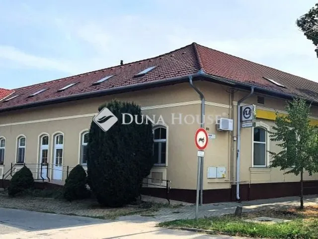 Eladó kereskedelmi és ipari ingatlan Gyomaendrőd 950 nm