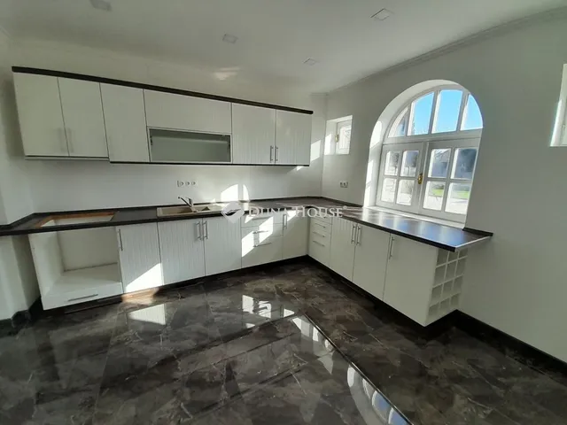 Eladó ház Békéscsaba 163 nm