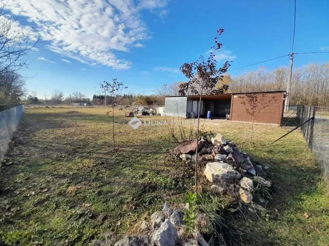 Eladó telek Békéscsaba 825 nm