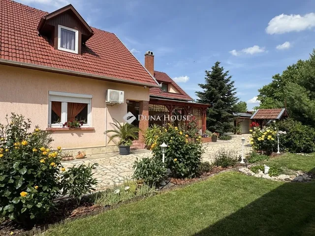 Eladó ház Békés 185 nm