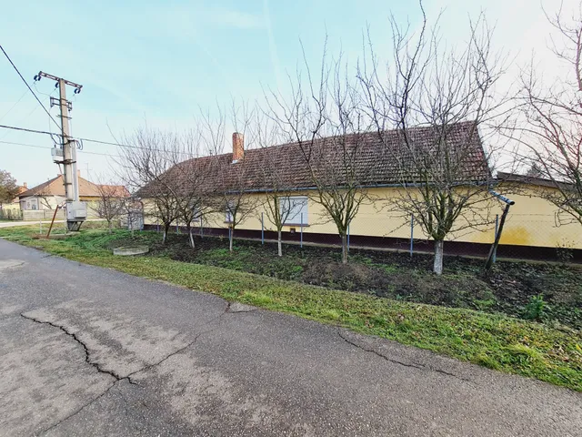 Eladó ház Doboz 89 nm