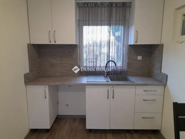 Eladó ház Békéscsaba 25 nm