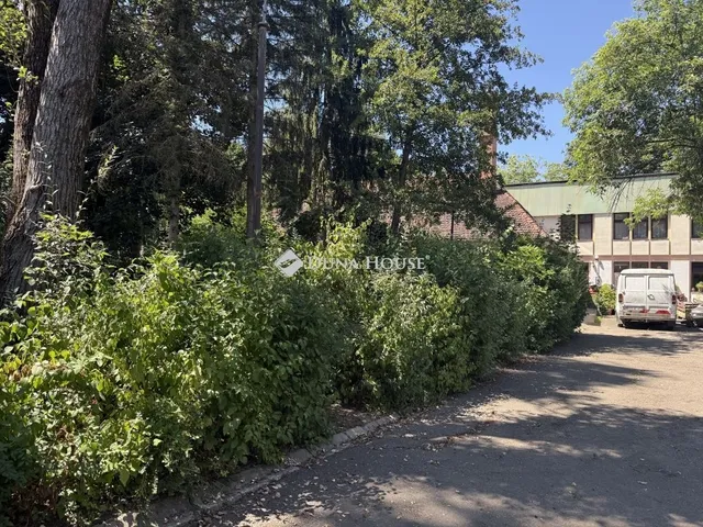 Eladó üdülő és hétvégi ház Doboz 700 nm