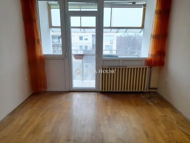 Eladó lakás Békéscsaba 75 nm