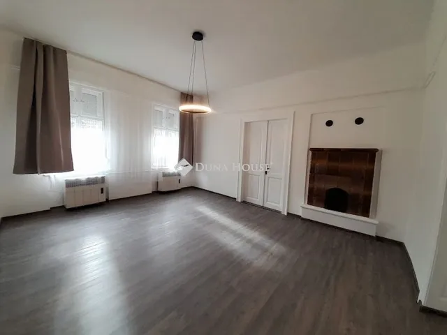 Eladó lakás Gyula 82 nm