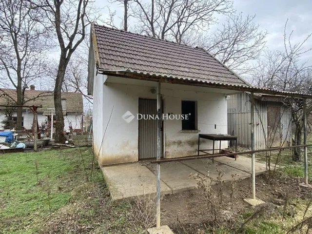 Eladó telek Békéscsaba 2968 nm