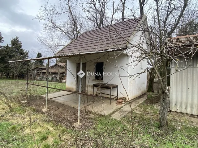 Eladó telek Békéscsaba 2968 nm