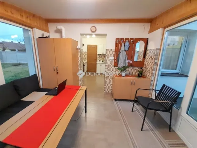 Eladó ház Szarvas 260 nm