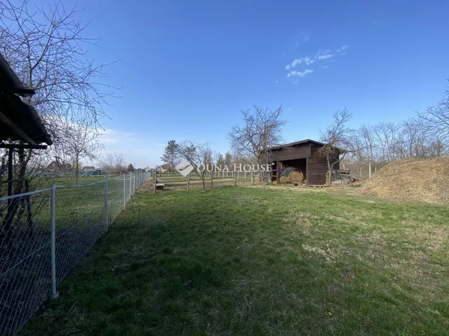 Eladó telek Békéscsaba, Kastélyszőlők 1456 nm