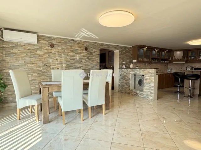 Eladó ház Békéscsaba, Gerla 230 nm