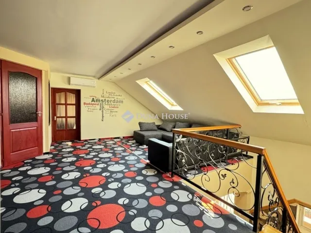 Eladó ház Békéscsaba, Gerla 230 nm