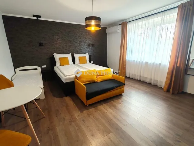 Eladó kereskedelmi és ipari ingatlan Gyula 56 nm