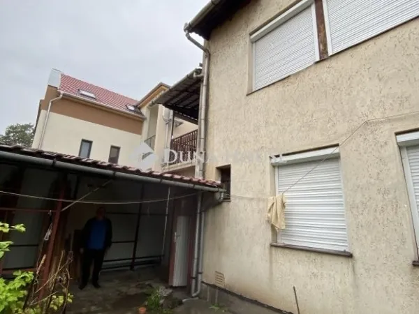 Eladó ház Békéscsaba 224 nm