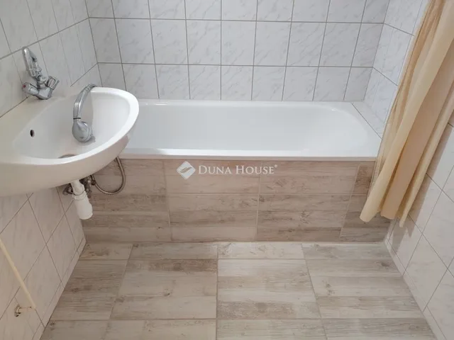 Eladó lakás Békéscsaba 58 nm