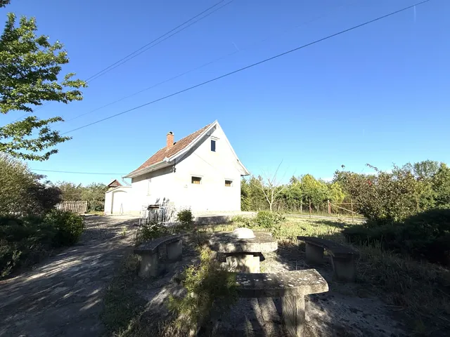 Eladó nyaraló Békéscsaba, Oncsakertek 35 nm