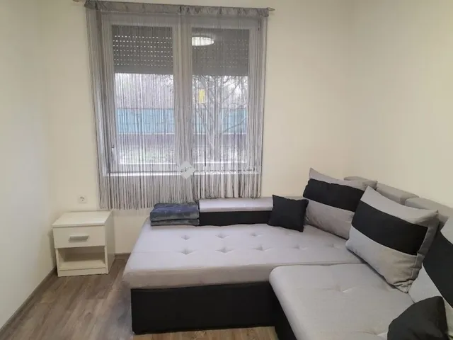 Eladó ház Békéscsaba 25 nm