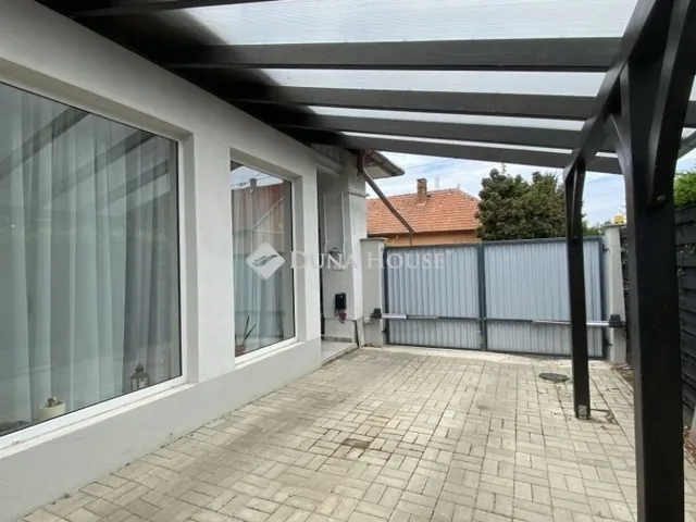 Eladó lakás Békéscsaba 72 nm