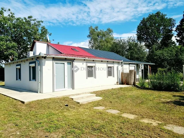 Eladó nyaraló Gyomaendrőd 54 nm