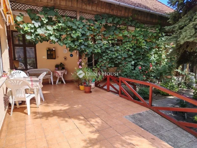 Eladó ház Békéscsaba 190 nm