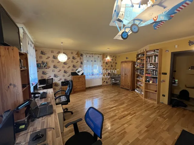 Eladó ház Halásztelek 481 nm