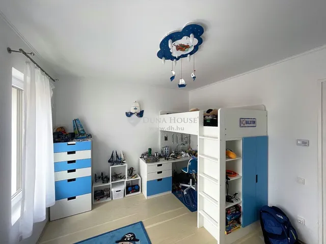 Eladó ház Csopak 309 nm