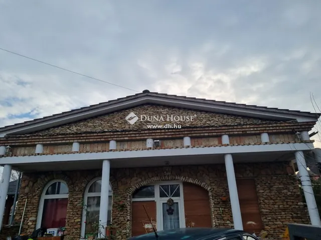Eladó ház Tököl 185 nm