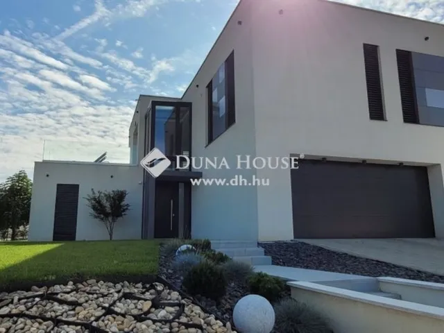 Eladó ház Törökbálint, Tükörhegy 230 nm