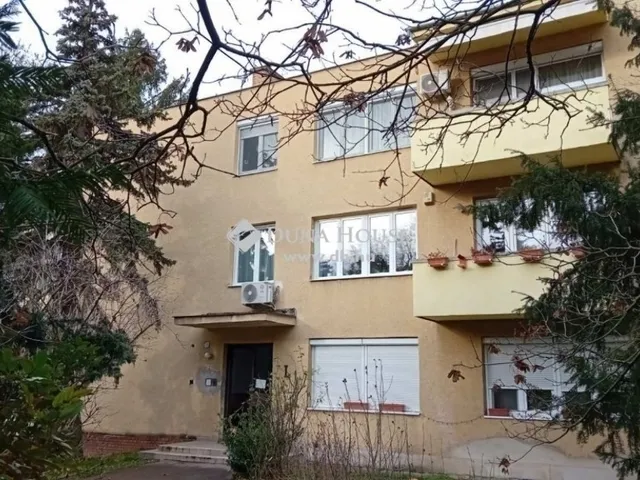 Eladó lakás Budapest II. kerület 75 nm