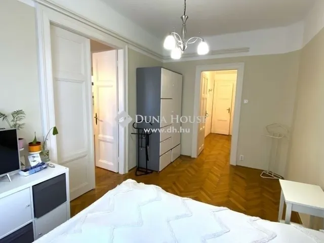 Eladó lakás Budapest I. kerület 70 nm
