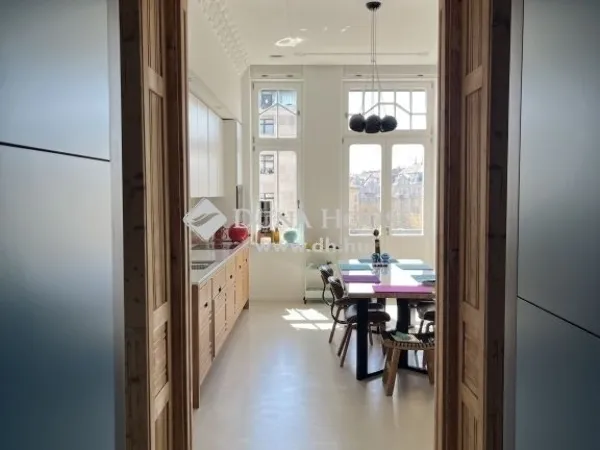 Eladó lakás Budapest V. kerület 221 nm