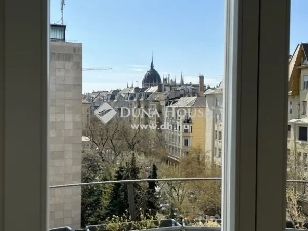 Eladó lakás Budapest V. kerület 221 nm