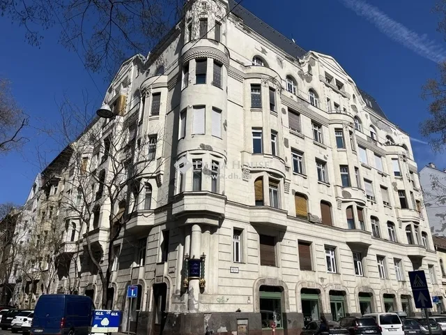 Eladó lakás Budapest V. kerület 221 nm