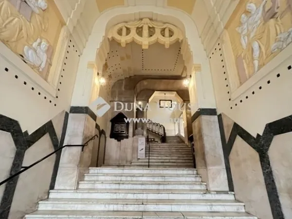 Eladó lakás Budapest V. kerület 221 nm
