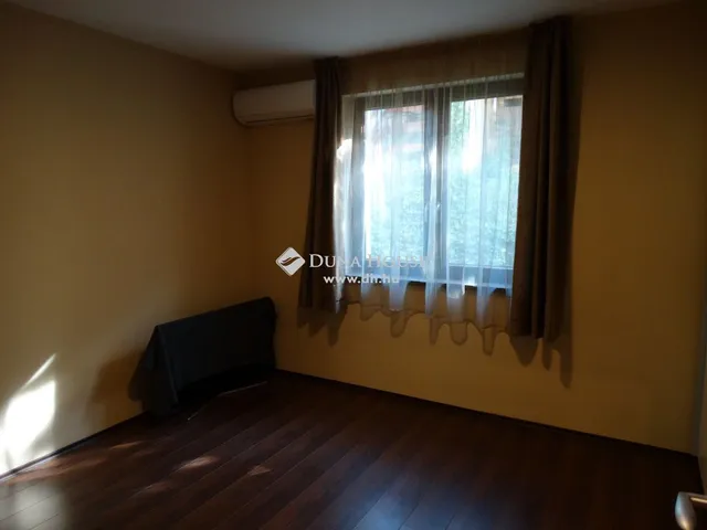 Eladó lakás Budapest III. kerület 127 nm