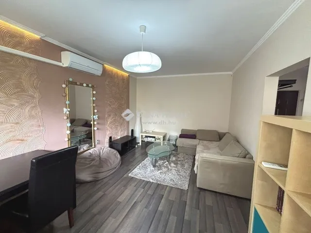 Eladó lakás Budapest III. kerület, Békásmegyer 51 nm