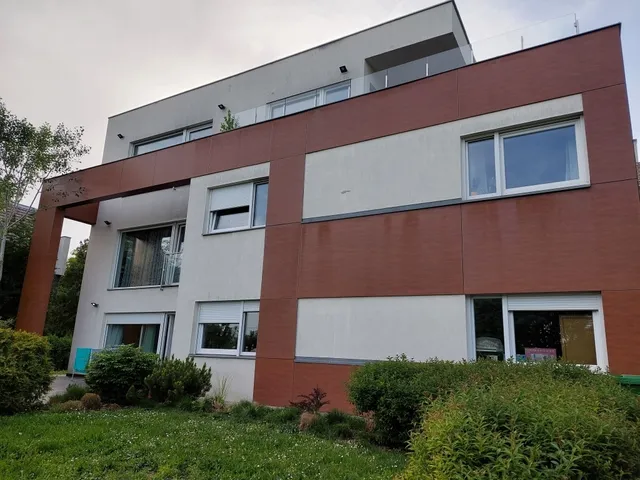 Eladó ház Budapest XI. kerület, Sasad-Sashegy XI. ker. 380 nm