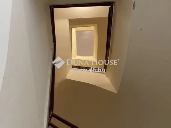 Eladó lakás Budapest II. kerület 106 nm