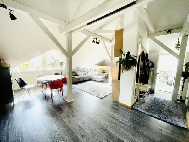 Eladó lakás Budapest II. kerület 106 nm