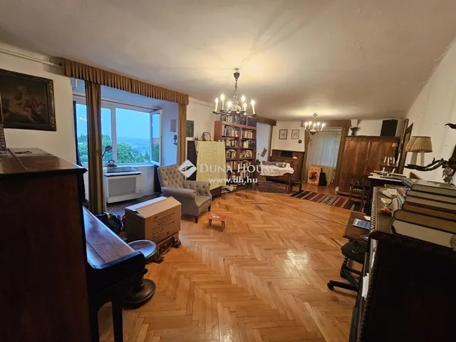 Eladó lakás Budapest II. kerület 77 nm
