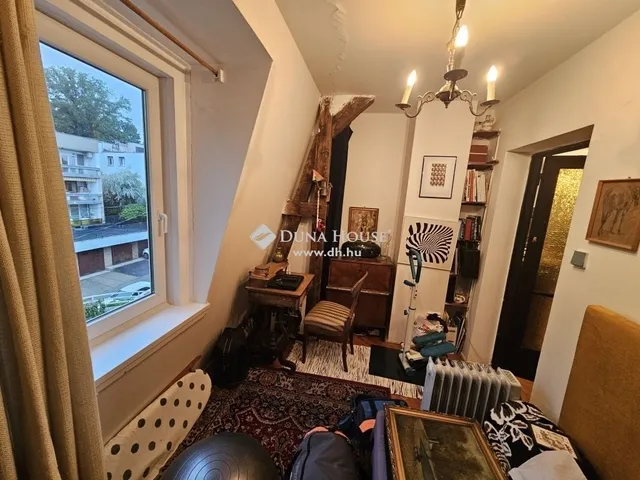 Eladó lakás Budapest II. kerület 77 nm