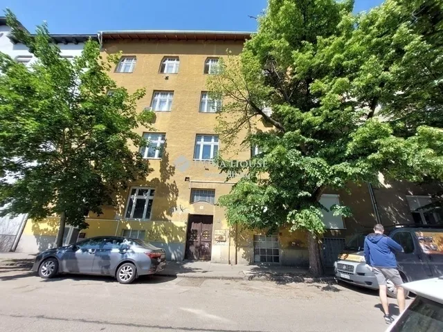 Eladó lakás Budapest XI. kerület 97 nm