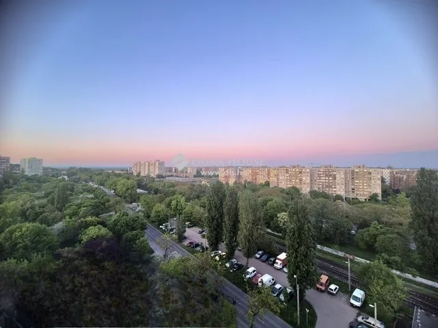 Eladó lakás Budapest III. kerület 52 nm