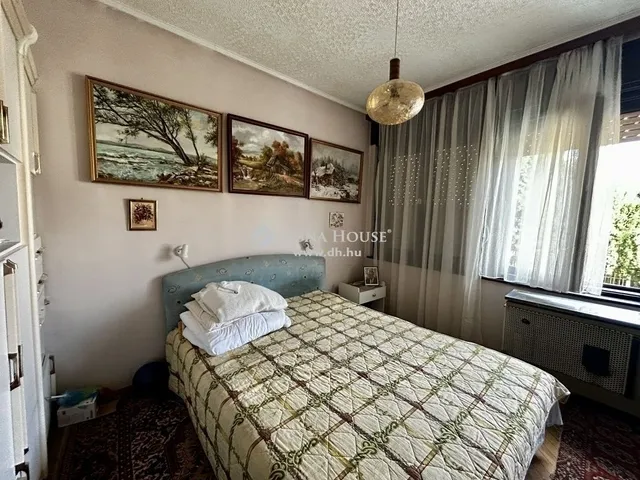 Eladó lakás Budapest II. kerület 187 nm